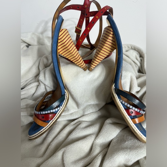 COPY - Fendi MultiColor MultiStrap Leather Wrap Around sandal kitten heals size… - Picture 3 of 10